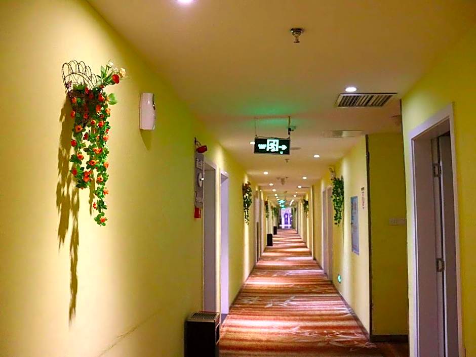 7 Days Inn Yongzhou Lengshuitan Shunde Moer Bubugao Plaza