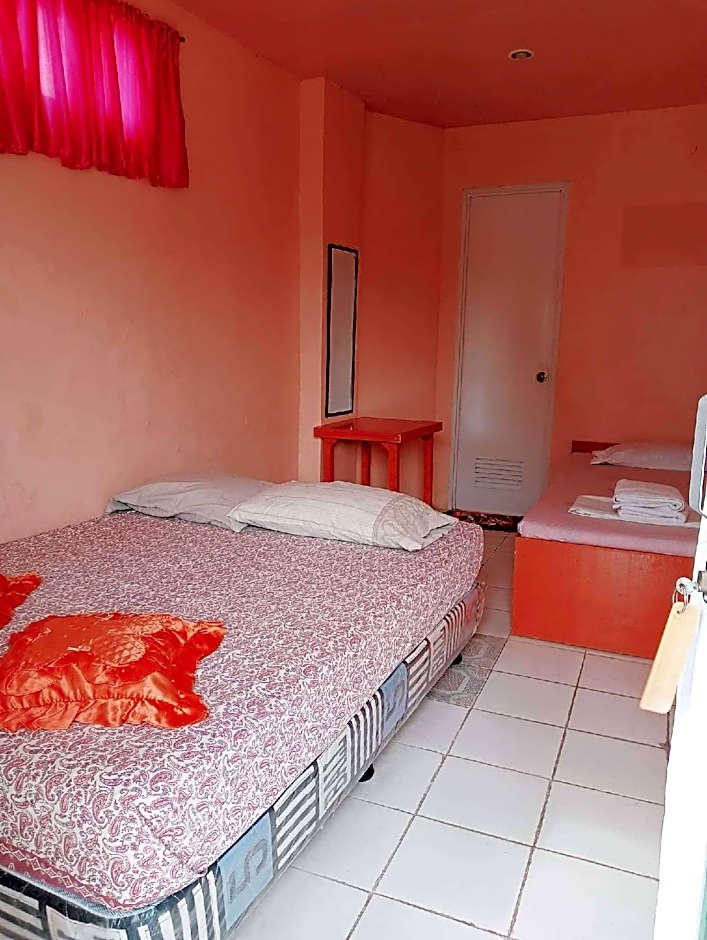 Aranas-Carillo Travellers Inn