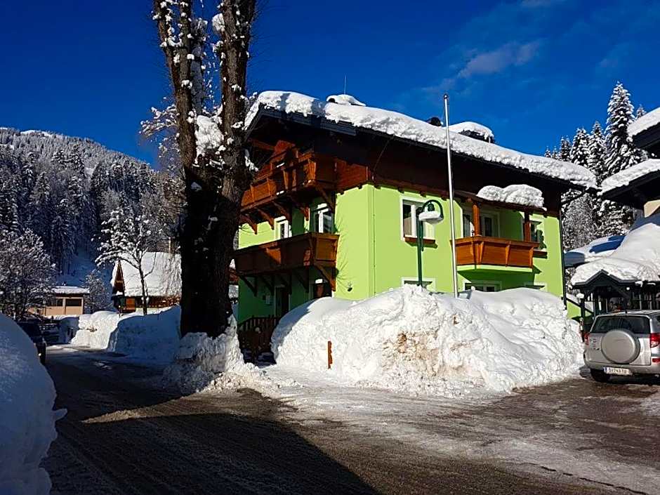 Apartment Holiday Lungötz