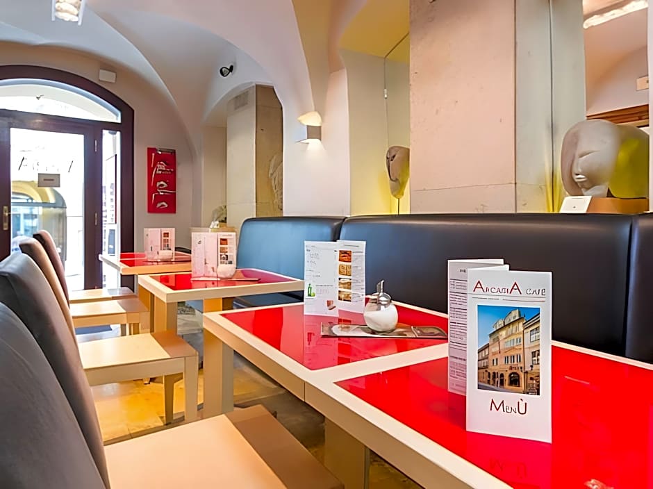 The Golden Wheel Boutique Hotel