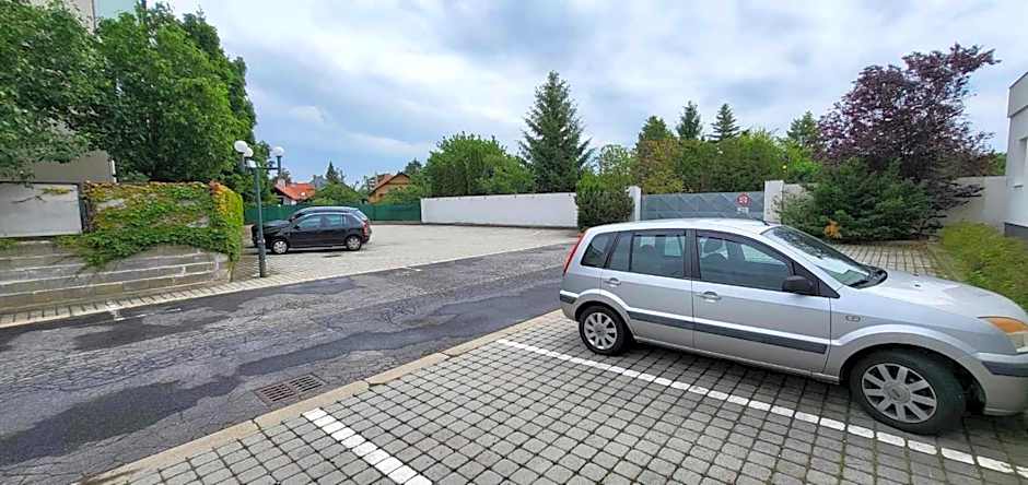 Park Hotel Pruhonice