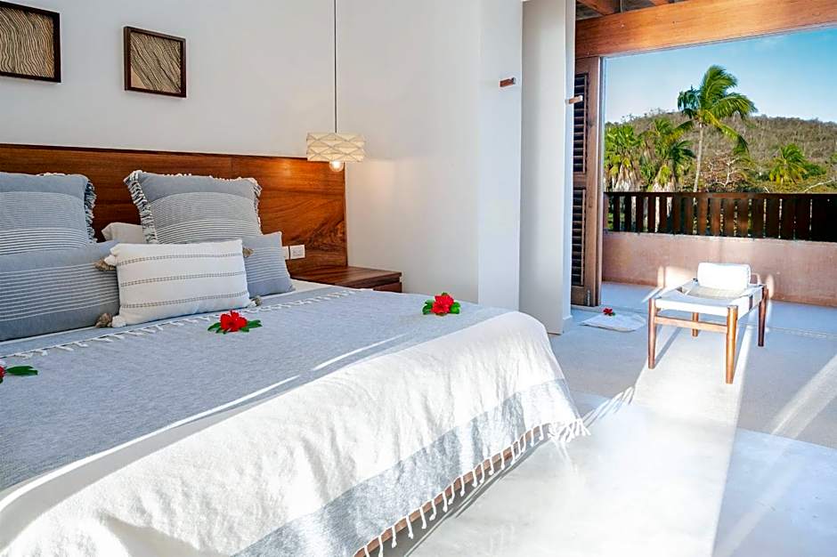 El Careyes Club & Residences