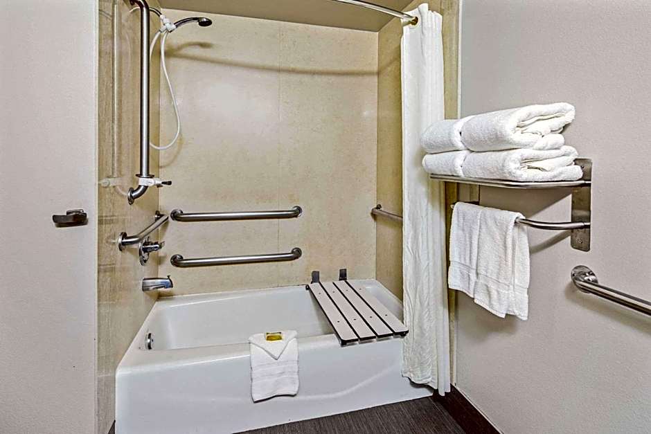 La Quinta Inn & Suites by Wyndham Temecula