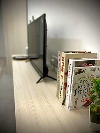 Netflix Wifi Soho 1-4 pax, Sunsuria Cozy Amani