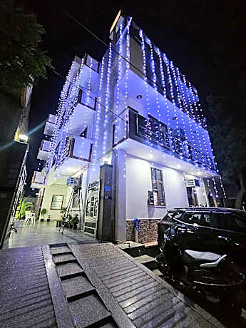 Shri Krishna Divine Dham