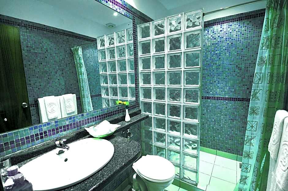 Speke Hotel