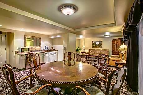 Historic Suite, Apartment, 1 King, Corner room