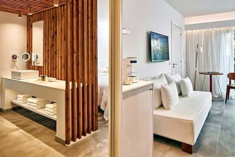 Beach Standard Pool View