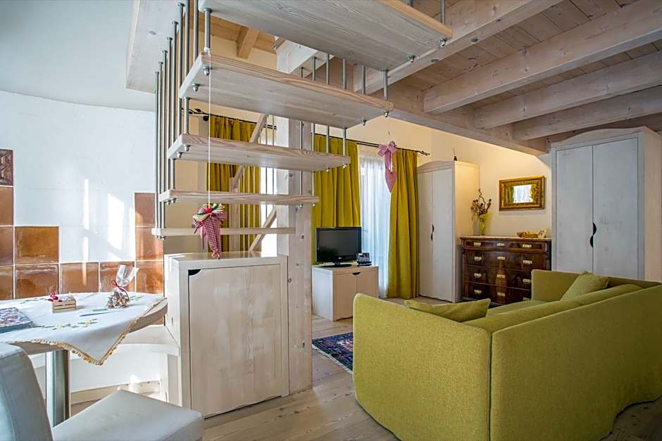 Castelir Suite Hotel