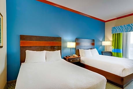 1 King Bed Nonsmoking