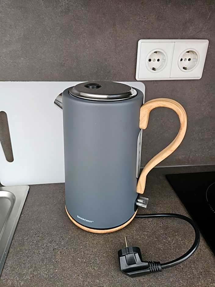 MAGNET Boardinghouse