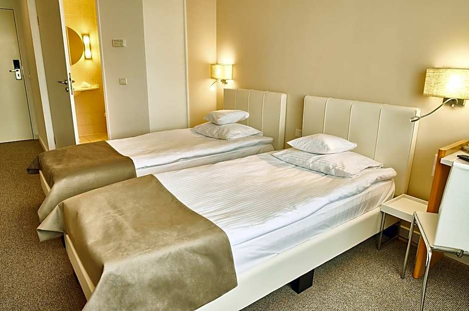 Continental Forum Bucuresti Palatul Parlamentului
