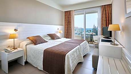 Double Room with Pool View