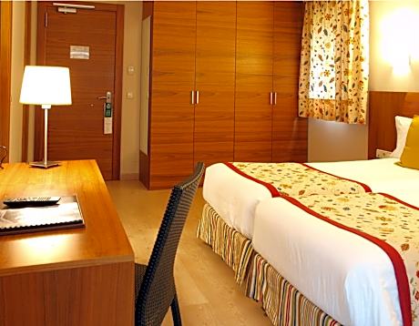 Double or Twin Room with Spa Access