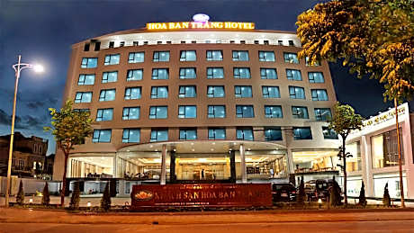 HOA BAN TRANG HOTEL