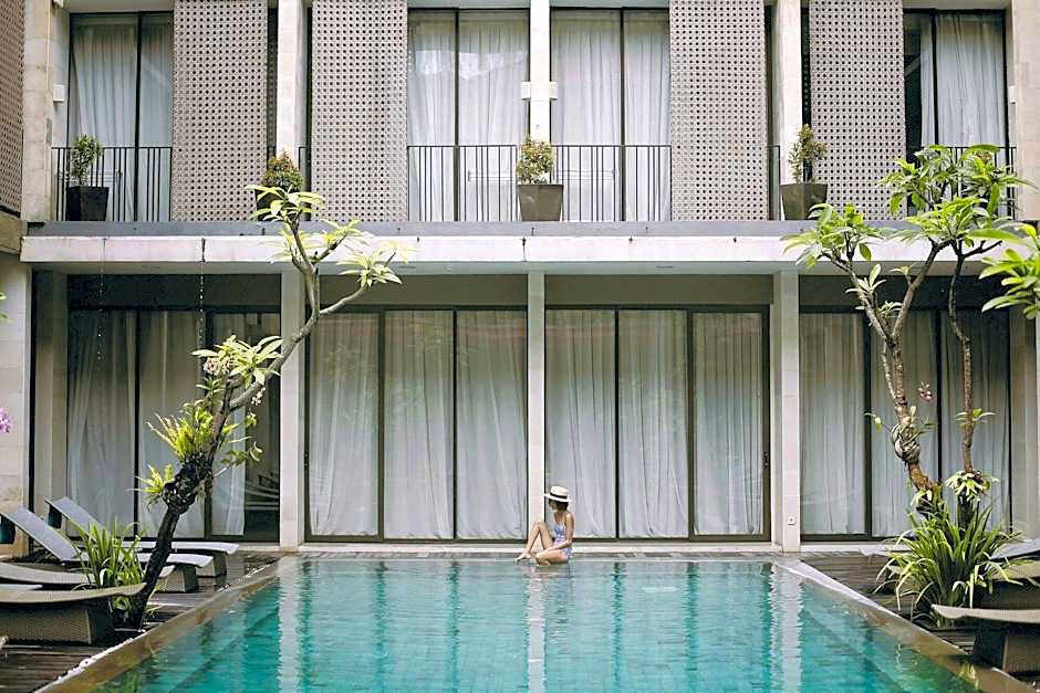 Hotel Terrace At Kuta