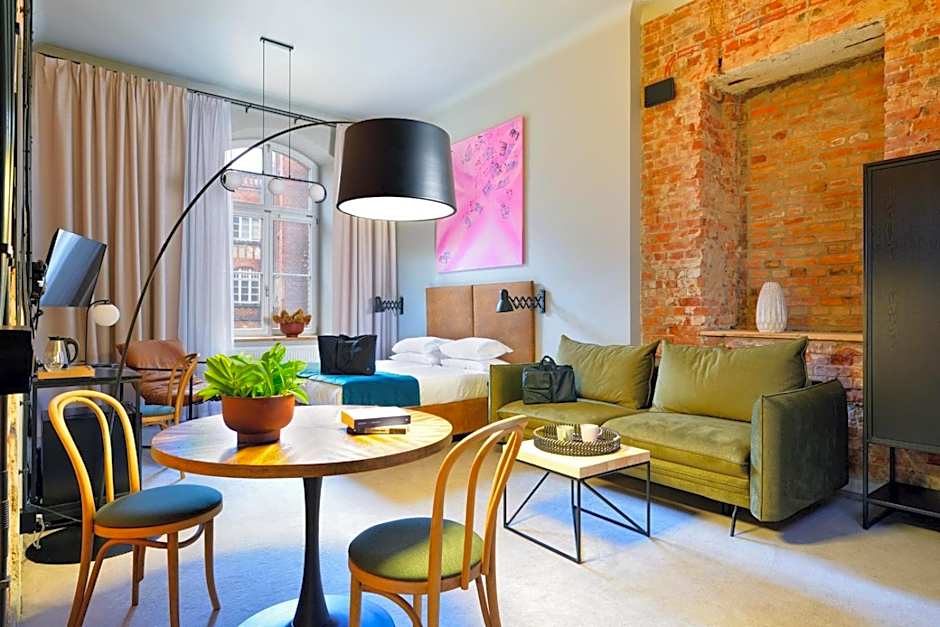 ARCHE Dwor Uphagena Gdansk