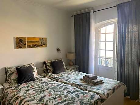 Twin Room with Private Bathroom