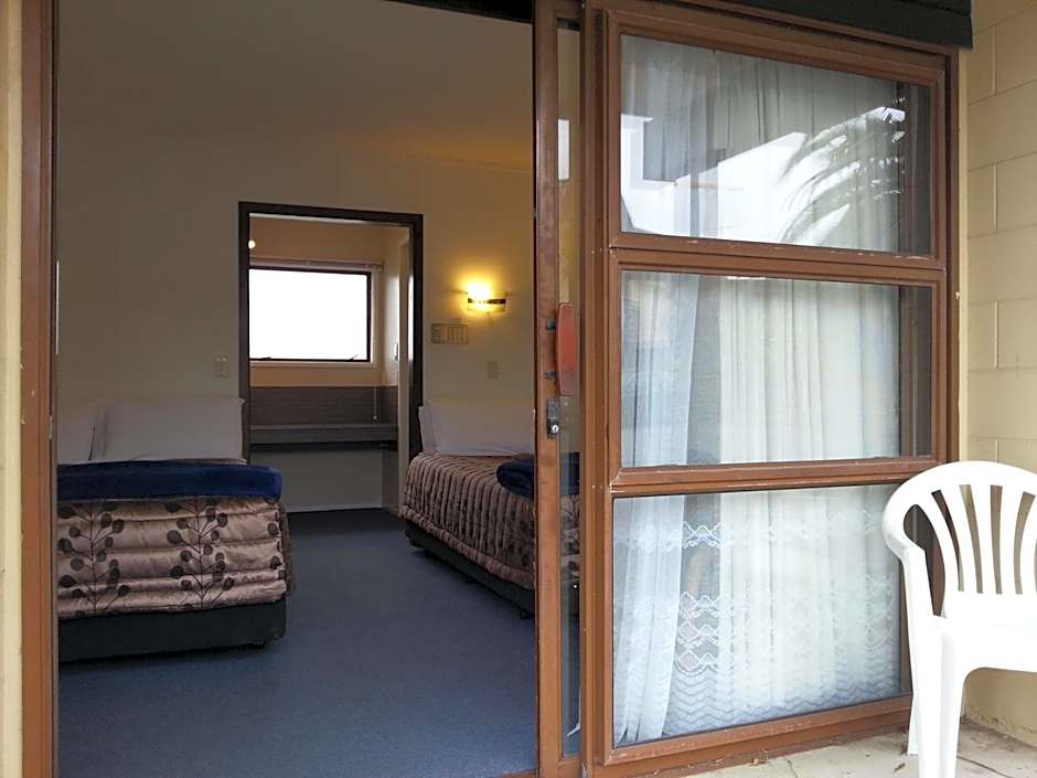 Orana Motor Inn & Restaurant