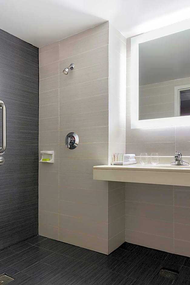 Le Meridien Charlotte