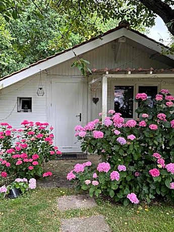 LE CHALET de LA LONGERE