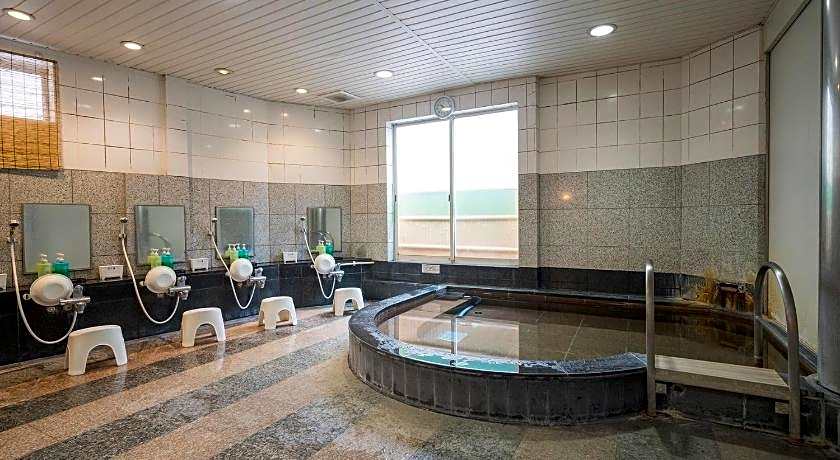 Minami Fukuoka Green Hotel