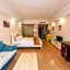 Lechang Weini International Hotel Apartment (Guangzhou East Railway Station)