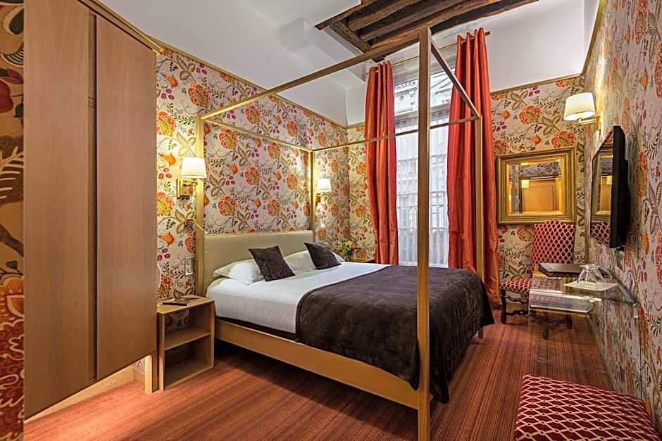 Hotel Saint-Paul Rive-Gauche