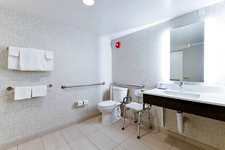 HOLIDAY INN EXPRESS MILL VALLEY SAN FRANCISCO AREA By IHG