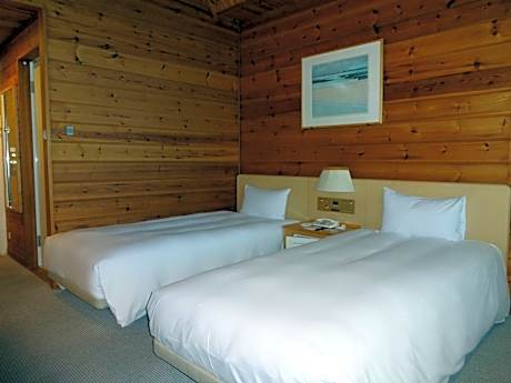 Twin Room with Lake View