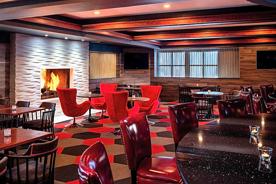 Four Points by Sheraton Chicago OHare Airport