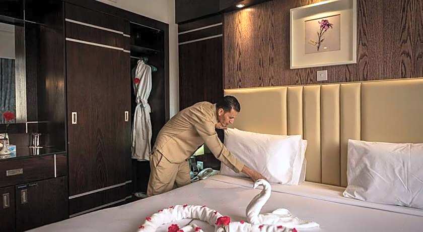 Kuwait Continental Hotel