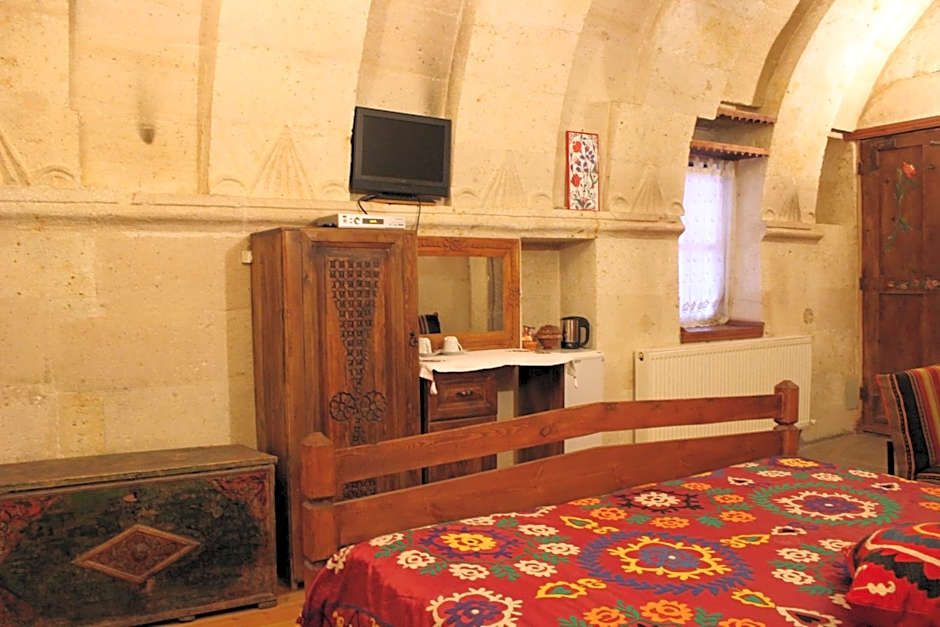 Kismet Cave House