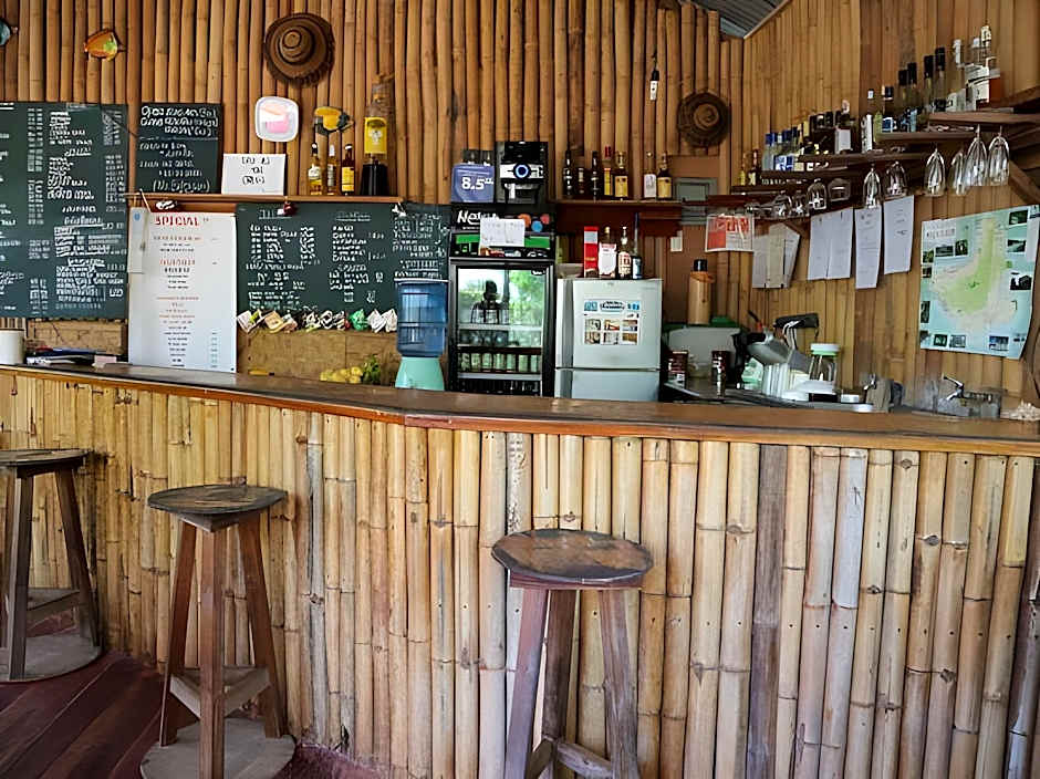 Toris Backpackers Paradise