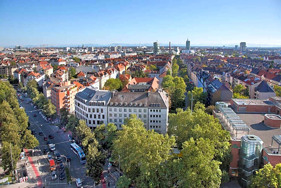Hotel Rotkreuzplatz