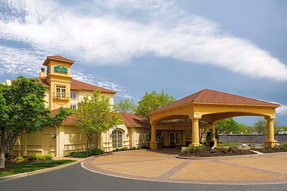 La Quinta Inn & Suites by Wyndham Westport