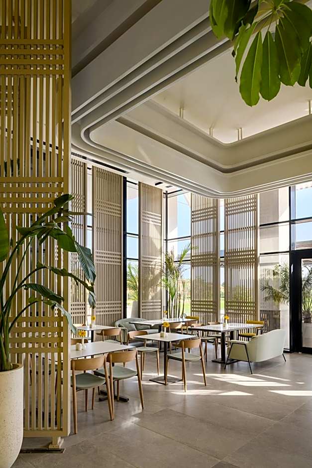 The G Einbay Golf Resort