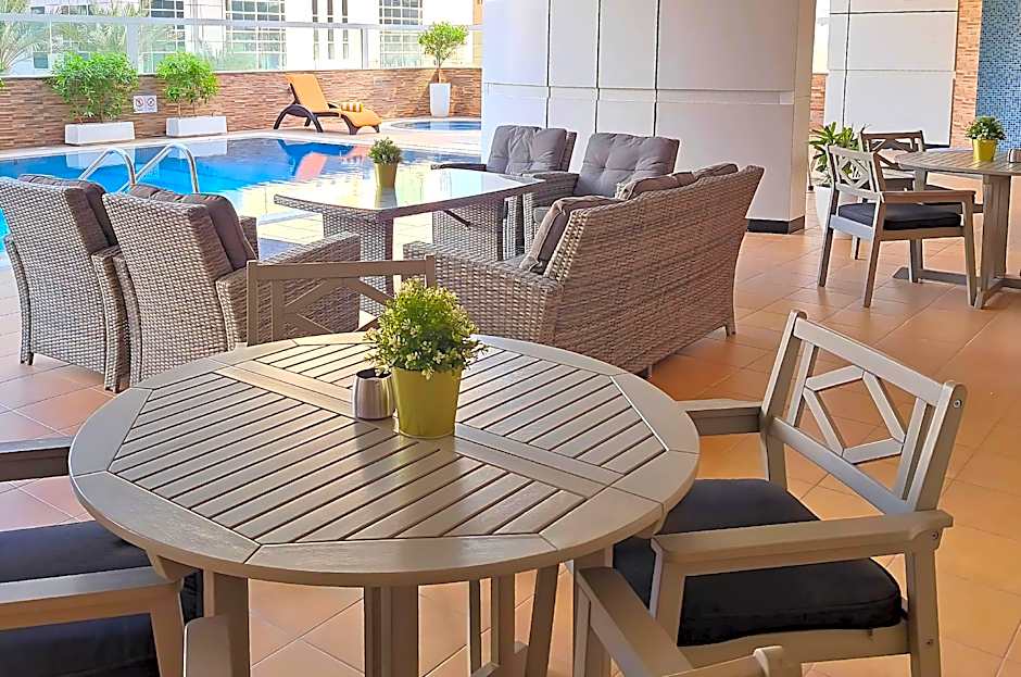 Barcelo Residences Dubai Marina