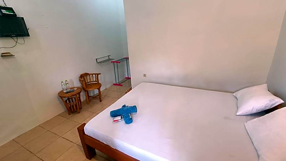 Jogo Segoro Homestay Mitra RedDoorz near Pantai Sundak Gunungkidul