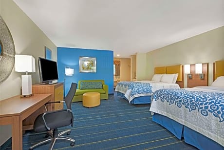 2 Double Beds Efficiency Non-Smoking