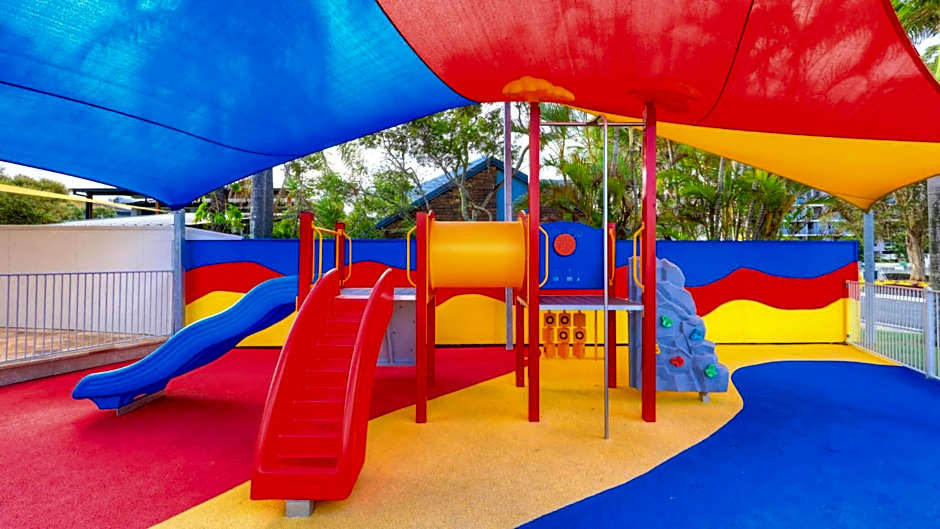 Alex Beach Cabins and Tourist Park