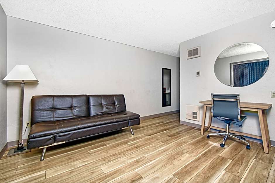 Days Inn by Wyndham Novato/San Francisco