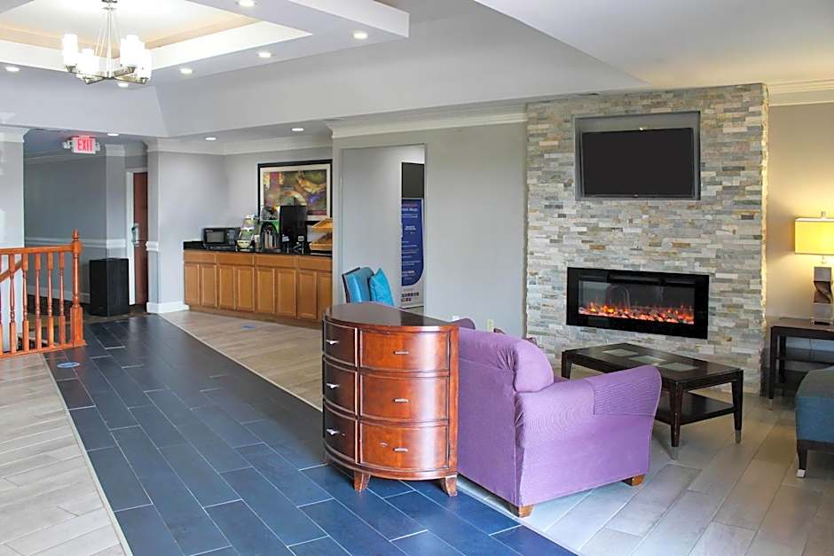 Quality Inn Crossville Near Cumberland Mountain State Park