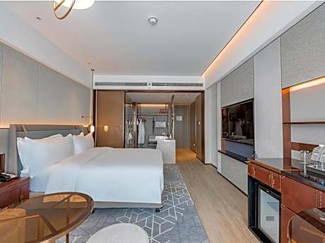 1 King Mobility Accessible Roll In Shower Smoke