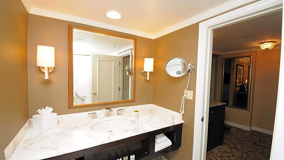 InterContinental Kansas City at the Plaza By IHG