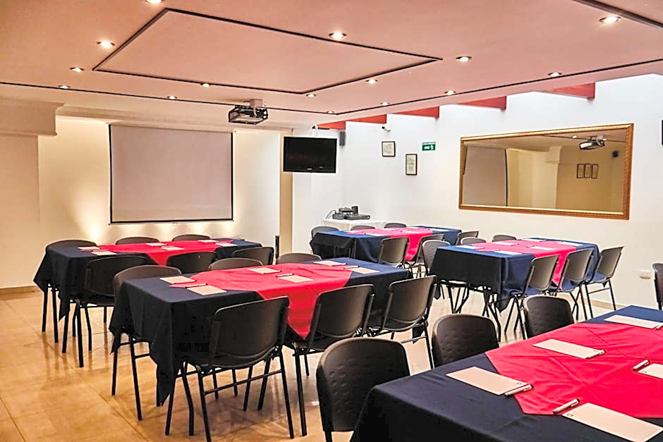 Hotel Virrey Central