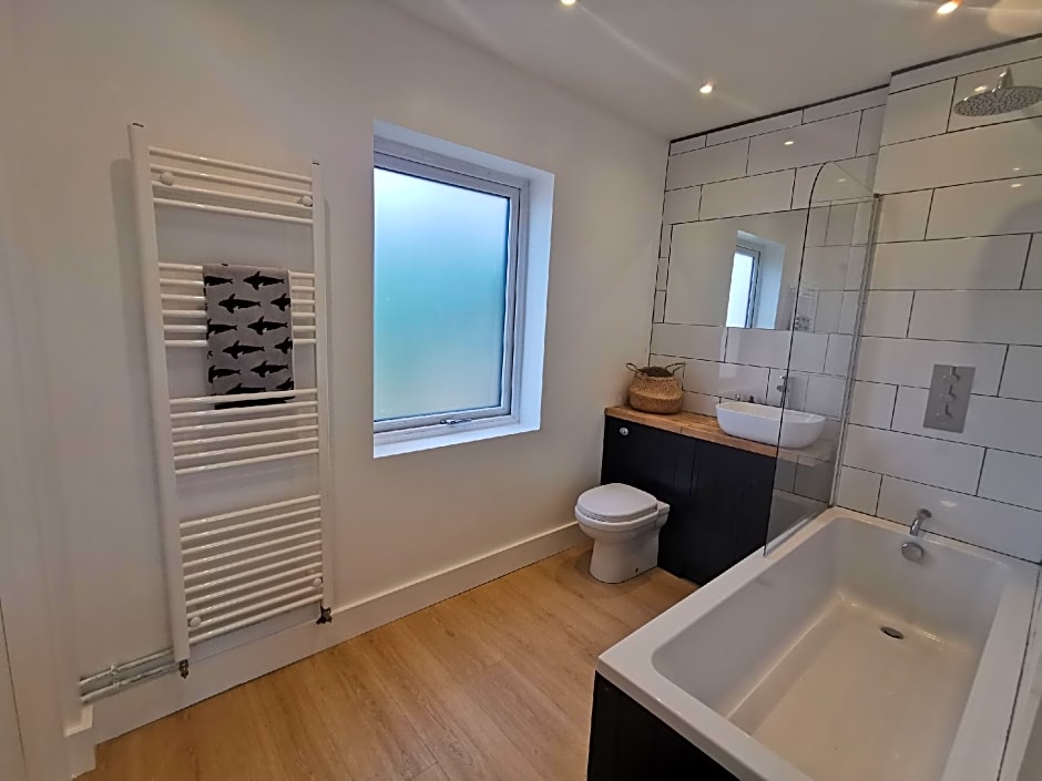 Iona – Bracklesham Bay