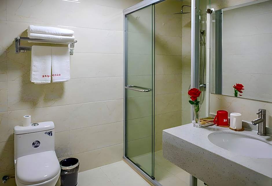 Shell Kunshan Huaqiao Town Huaji Road Hotel