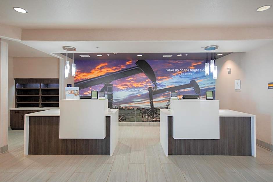 La Quinta Inn & Suites by Wyndham Big Spring