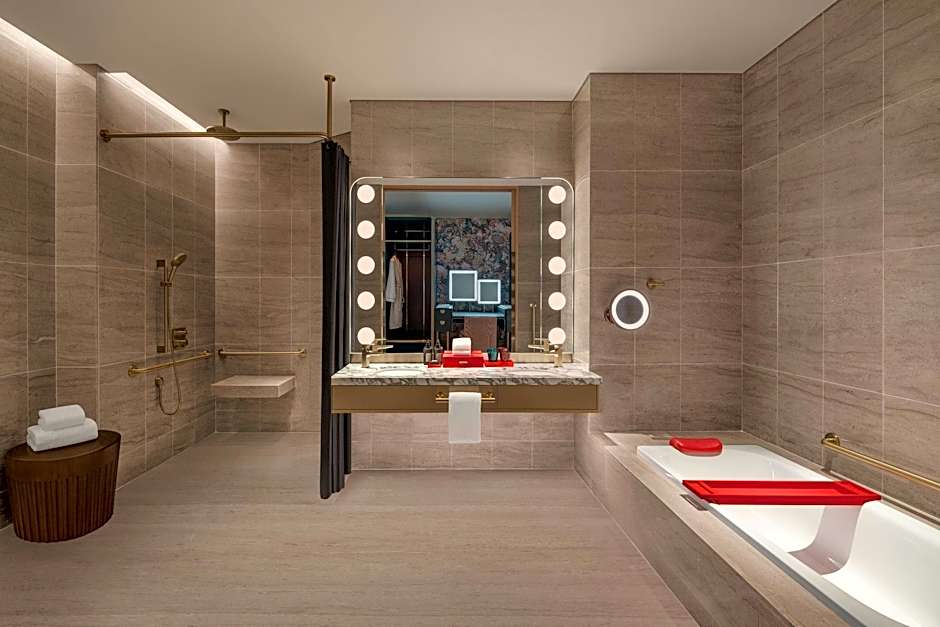 W Macau - Studio City